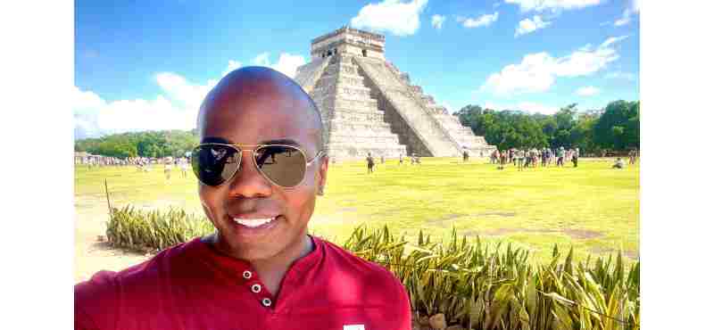 dr-daniel-dias-machado-phd-e-flagrado-em-ponto-turistico-no-mexico