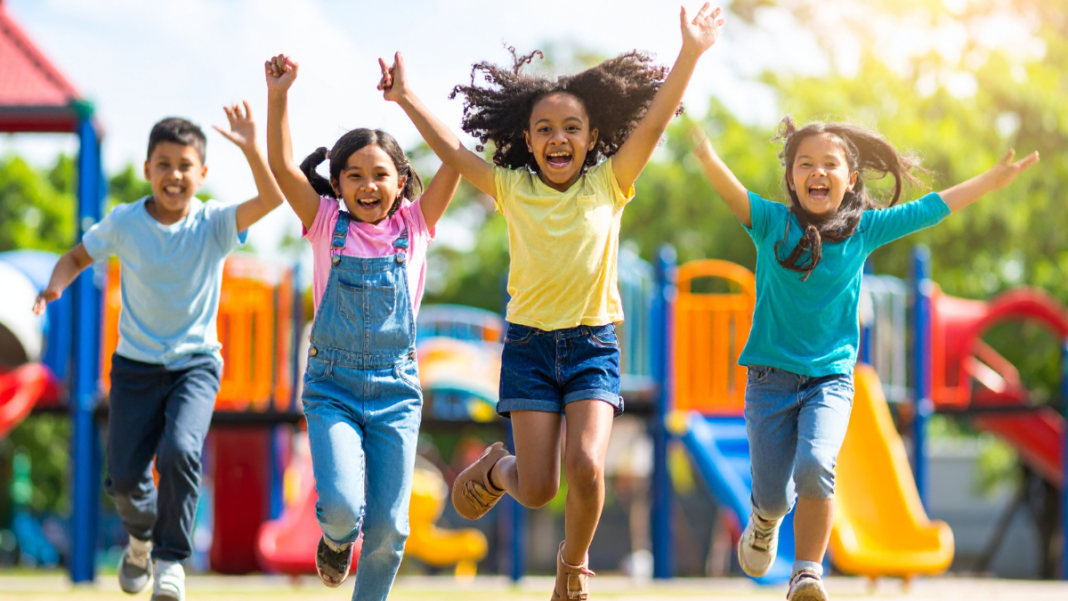 Férias Escolares Nos Condomínios: Como Garantir Uso Adequado Das Áreas Comuns, Segurança E Convivência Durante O Período De Maior Circulação